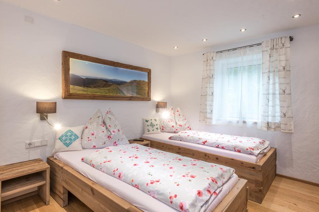 Haus Moesenlechner Daire Maishofen Dış mekan fotoğraf