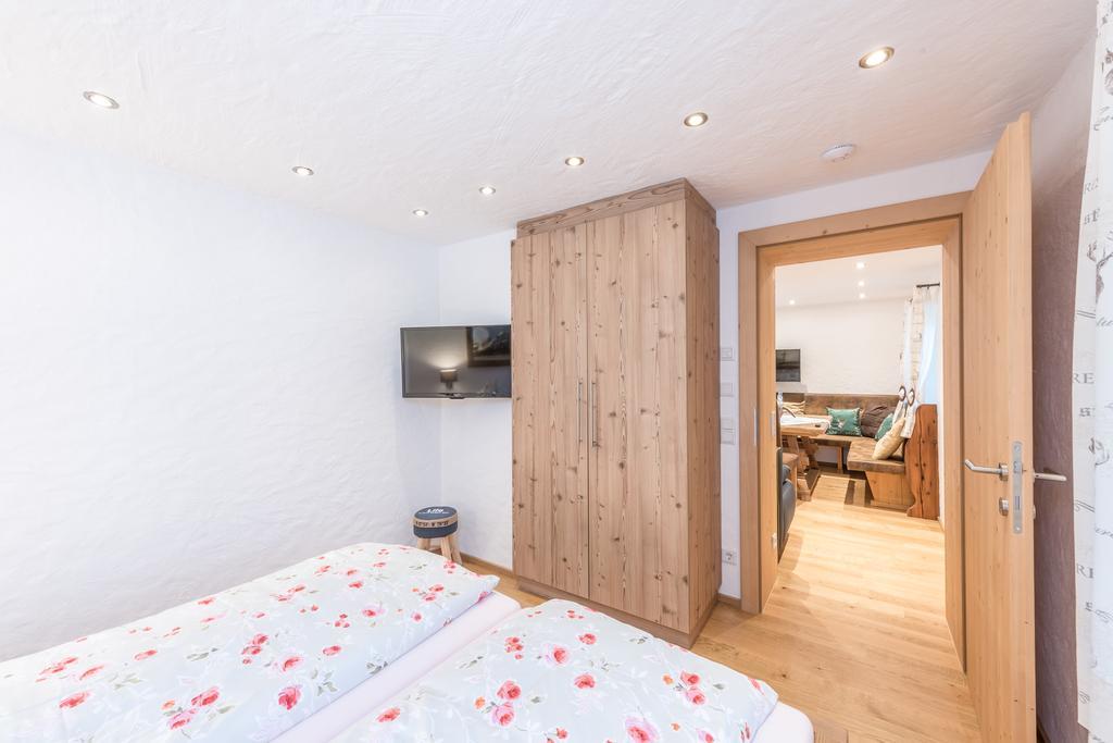 Haus Moesenlechner Daire Maishofen Dış mekan fotoğraf
